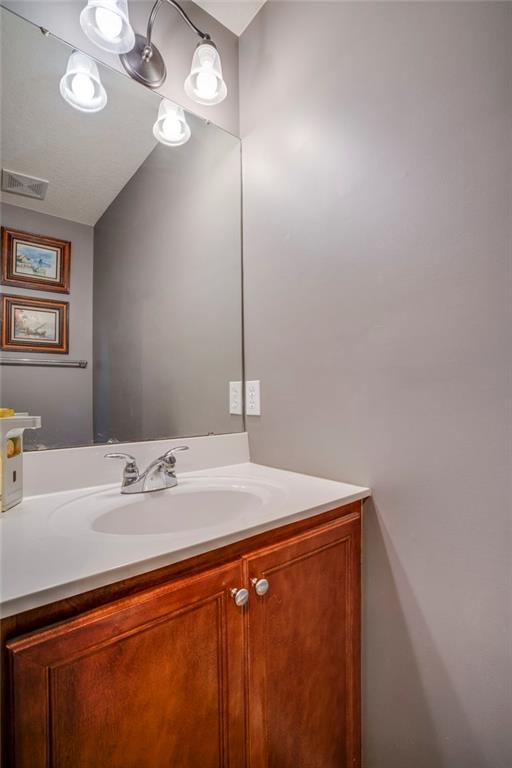 78 Castle View Drive McKees Rocks, PA 15136 - Photo 10 of 18