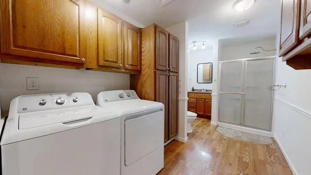 $269,900 | 512 Norton Drive, Oakland, IL 61943