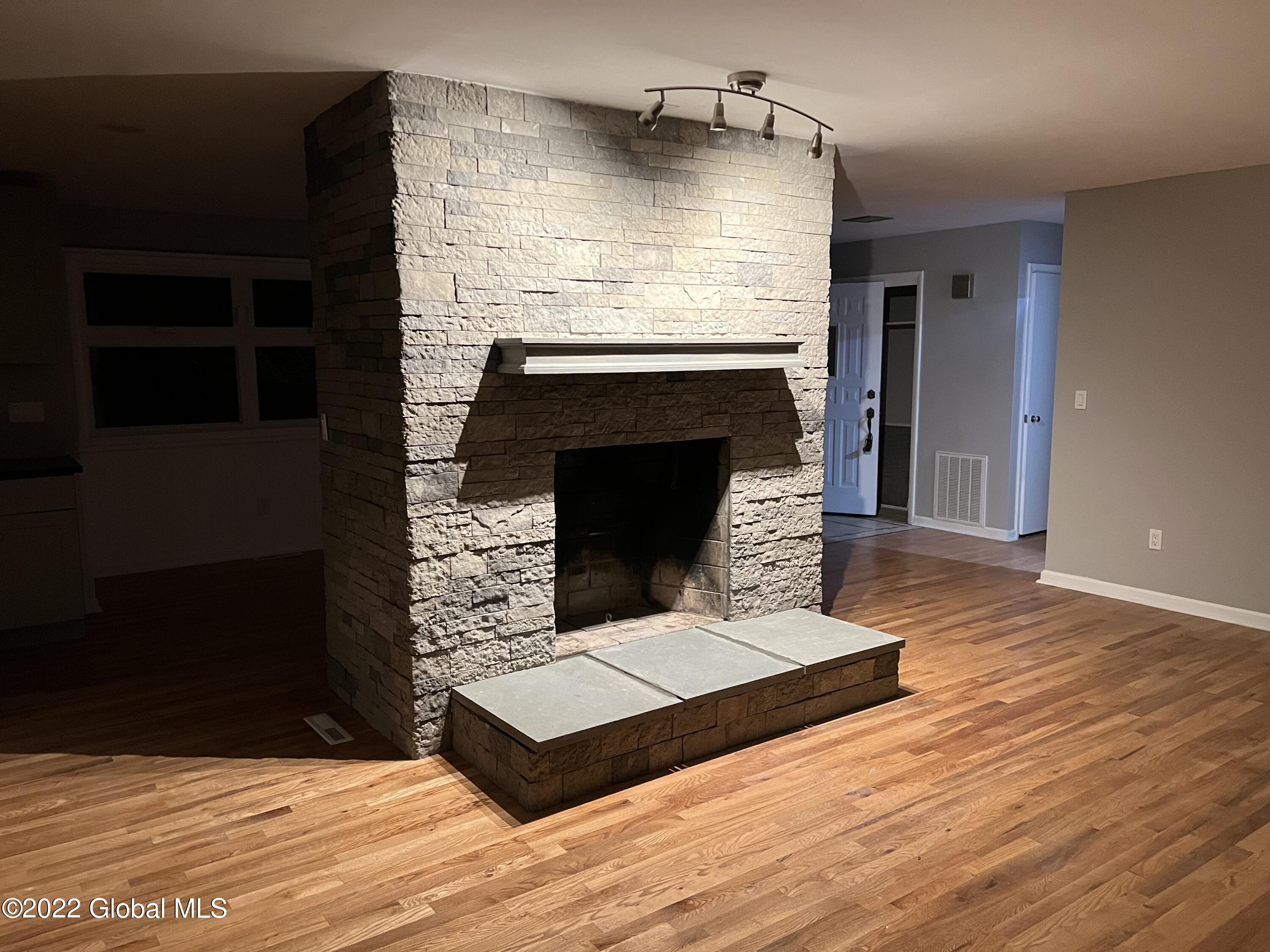 168 Shaker Road Albany, NY 12204 - Photo 25 of 25 IMG_6597