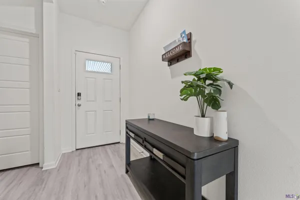$2,200 | 12780 Sweetleaf Avenue, Denham Springs, LA 70726