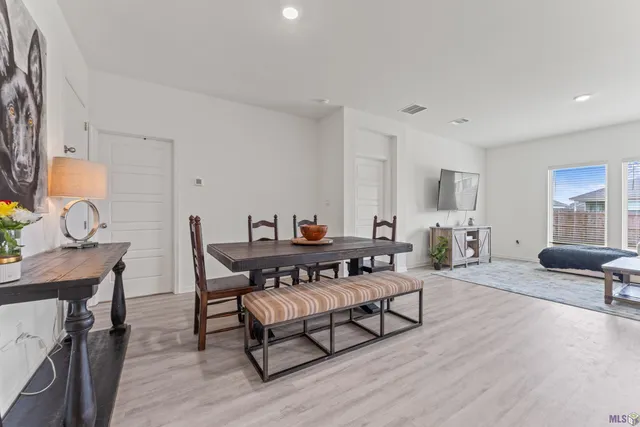 $2,350 | 12780 Sweetleaf Avenue, Denham Springs, LA 70726