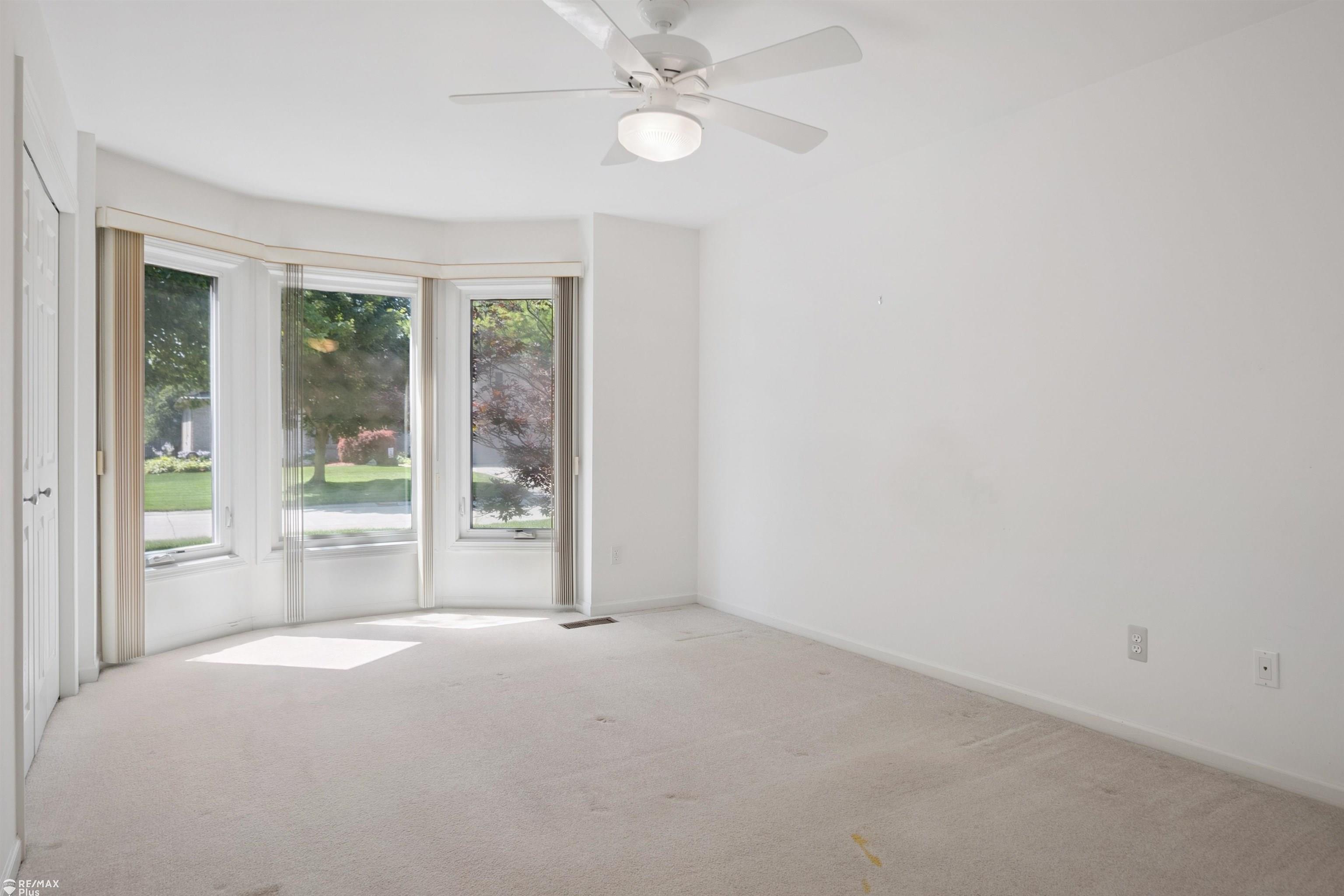 1671 South Shore Drive Rochester Hills, MI 48307 - Photo 27 of 77