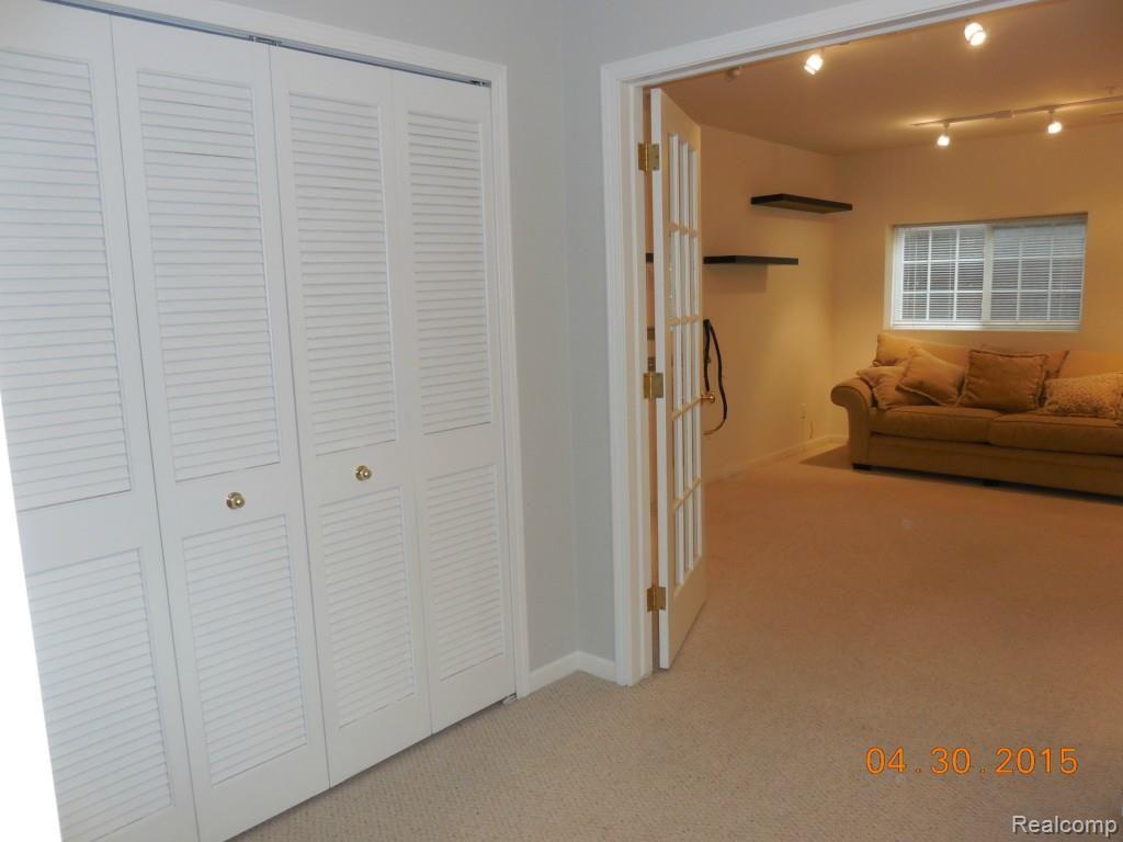 2769 Riverside Drive Trenton, MI 48183 - Photo 14 of 20