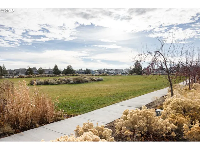 $600,000 | 62905 Daniel Road, Bend, OR 97701