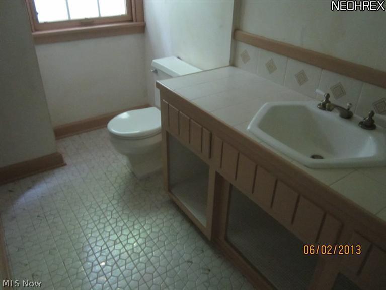 4637 South Raccoon Road Canfield, OH 44406 - Photo 17 of 20 Gallery Image 17