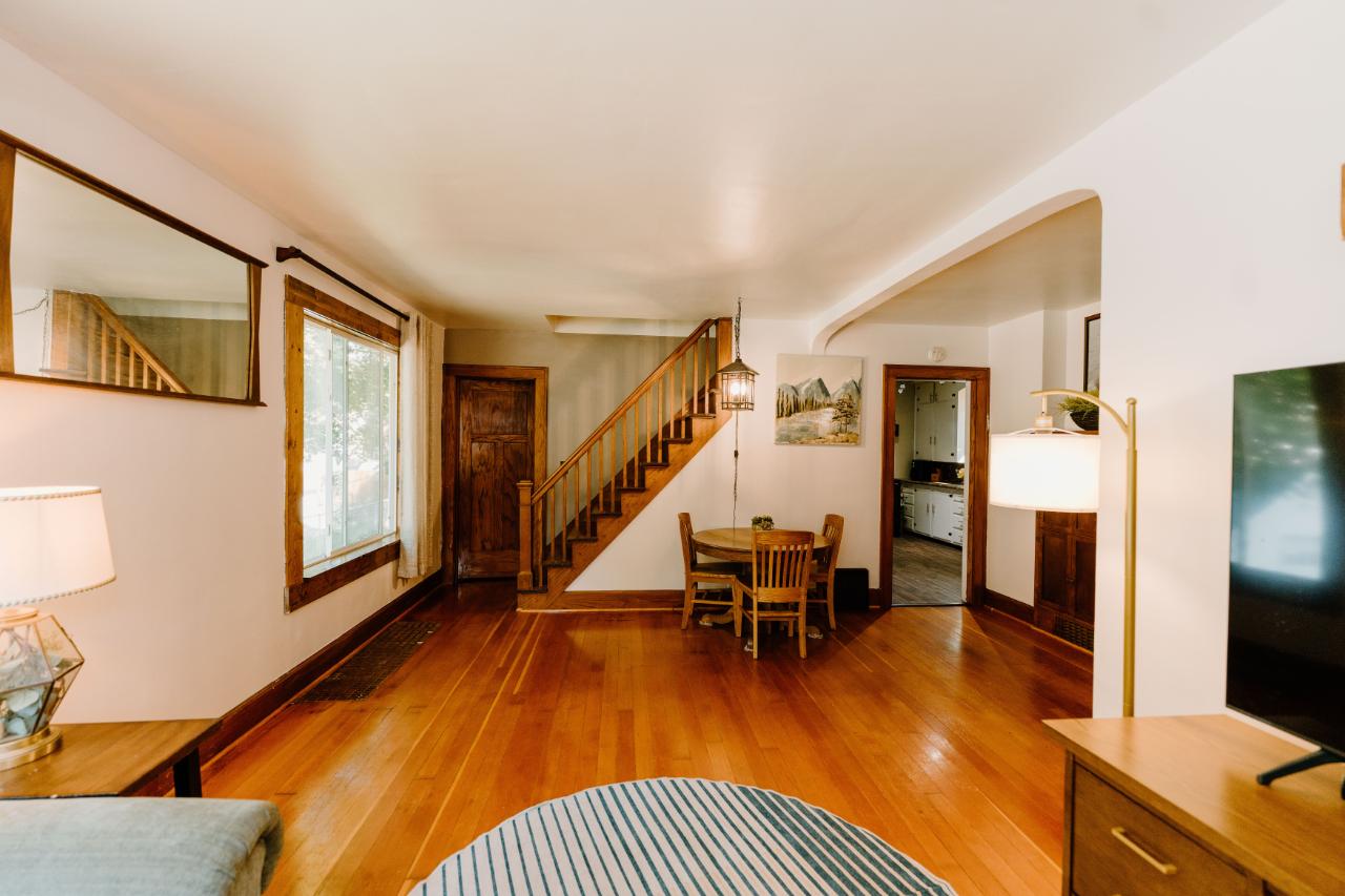 417 Barnes Street Rhinelander, WI 54501 - Photo 6 of 24 Gallery Image 6
