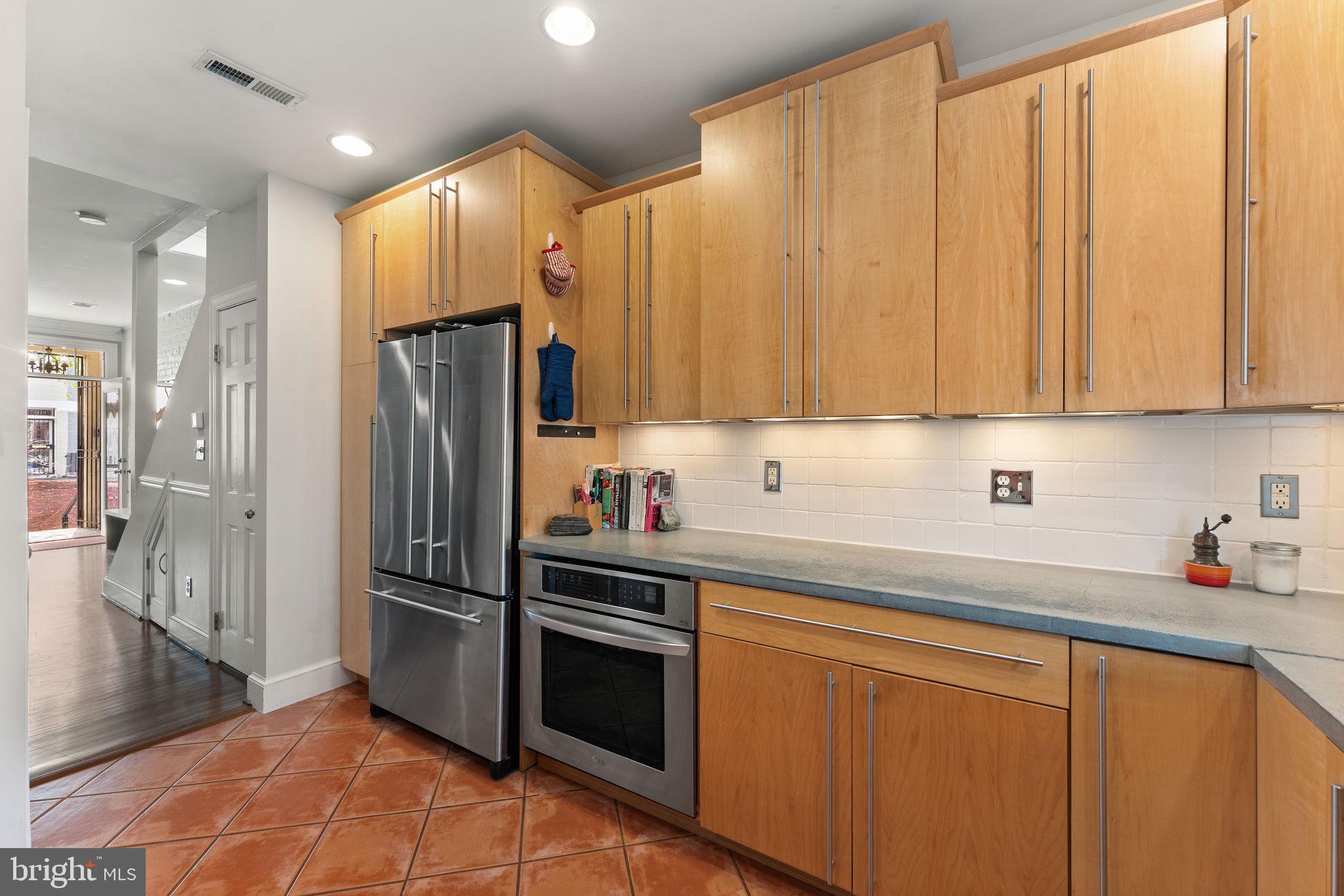 1238 Duncan Place Northeast Washington, DC 20002 - Photo 11 of 29