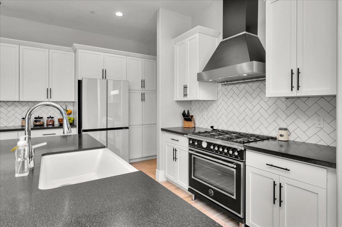855 Ridgebank Avenue Madera, CA 93636 - Photo 18 of 89 Gallery Image 18
