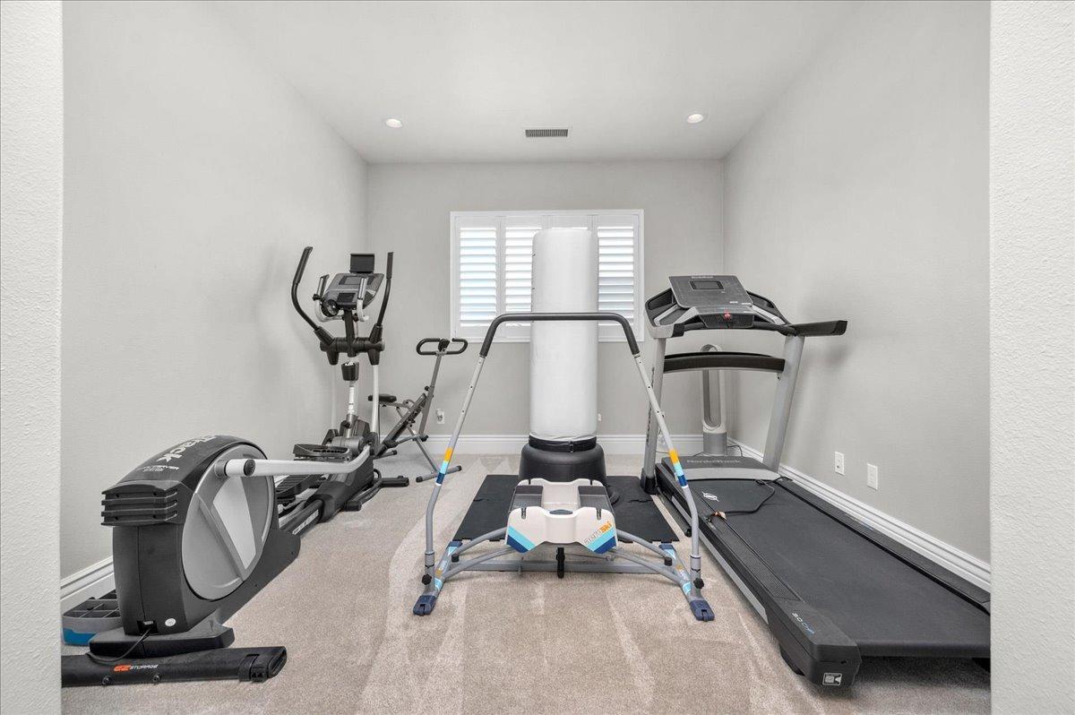 855 Ridgebank Avenue Madera, CA 93636 - Photo 39 of 89 Gallery Image 39