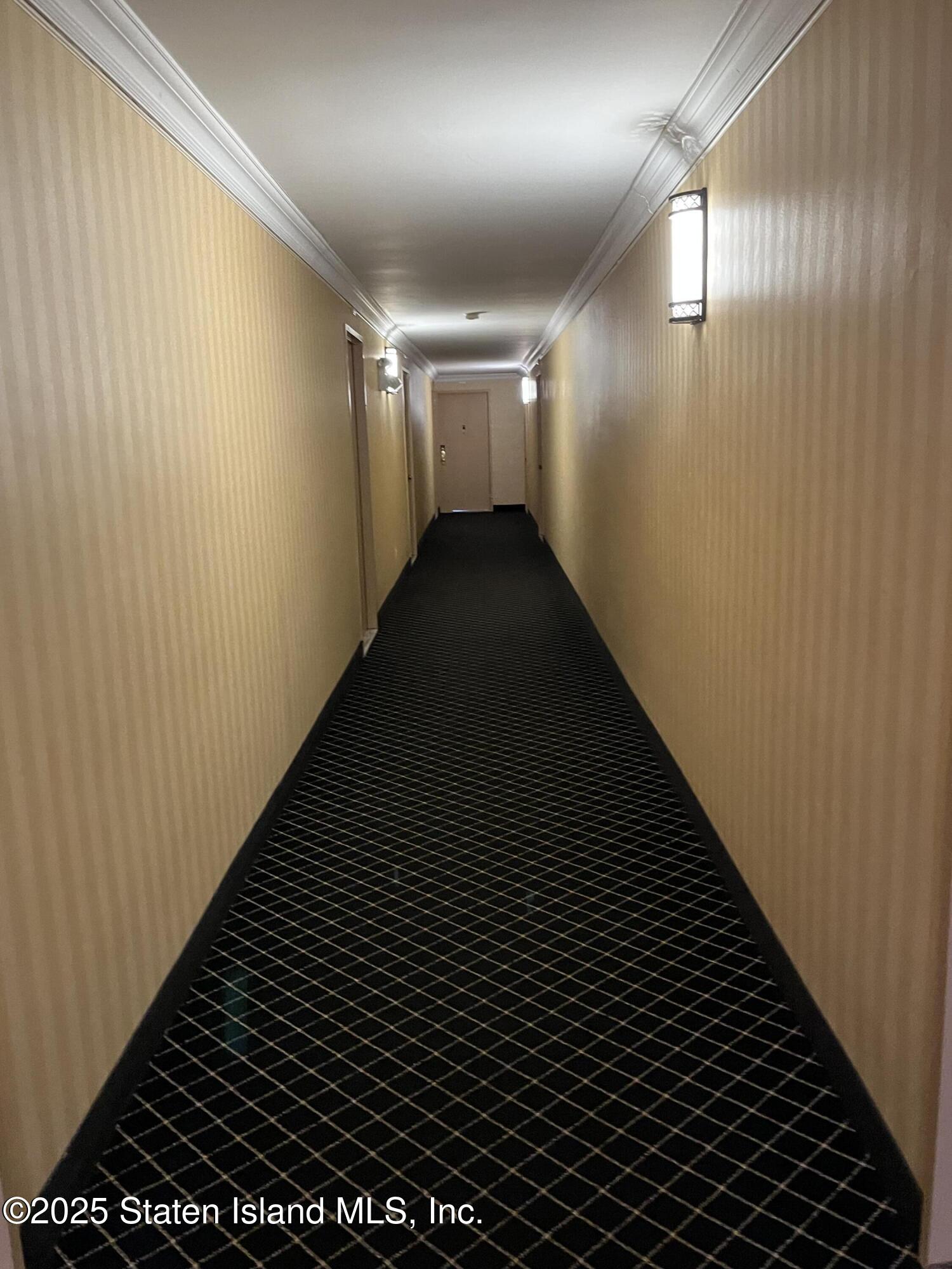 1000 Clove Road, Unit 4P Staten Island, NY 10301 - Photo 23 of 25 a view of entryway