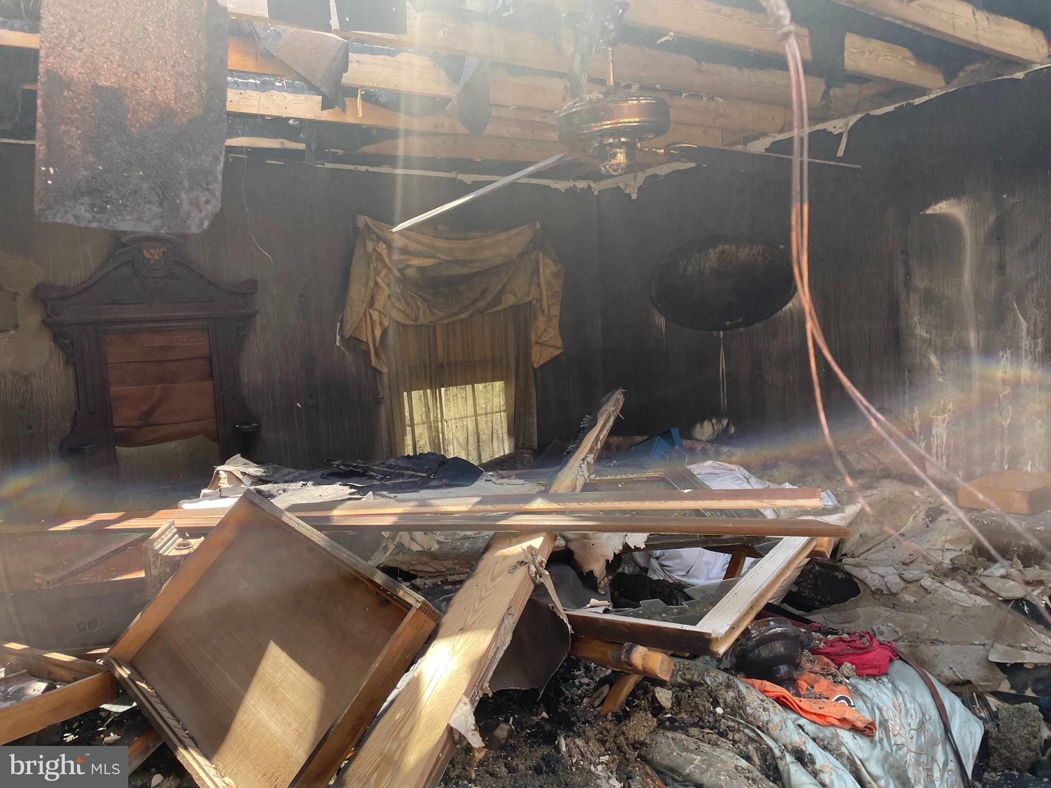 5576 Snow Mountain Road Broad Run, VA 20137 - Photo 15 of 20 Bedroom