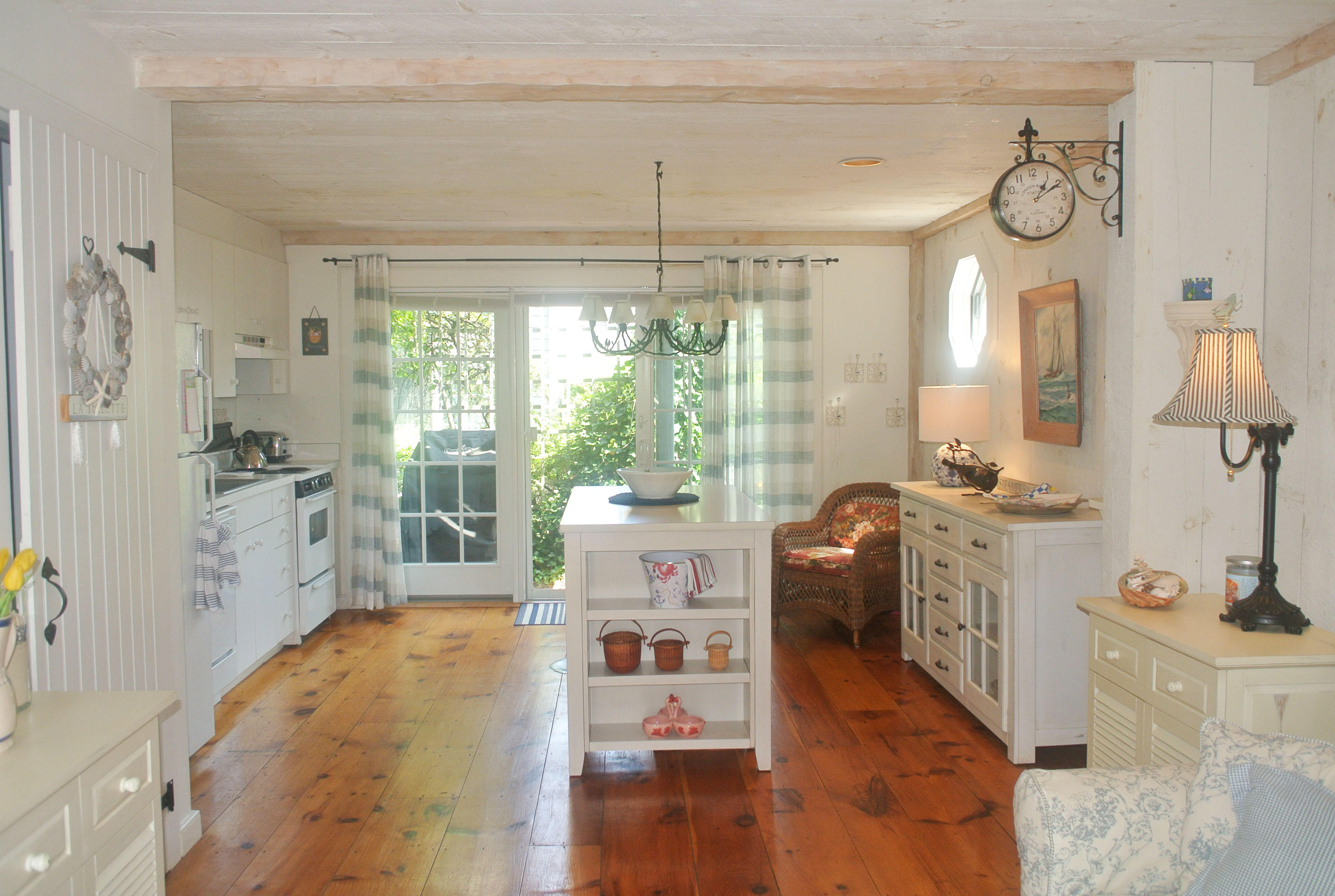 15 Hyannis Point Road Mashpee, MA 02649 - Photo 2 of 26 DSC_0771