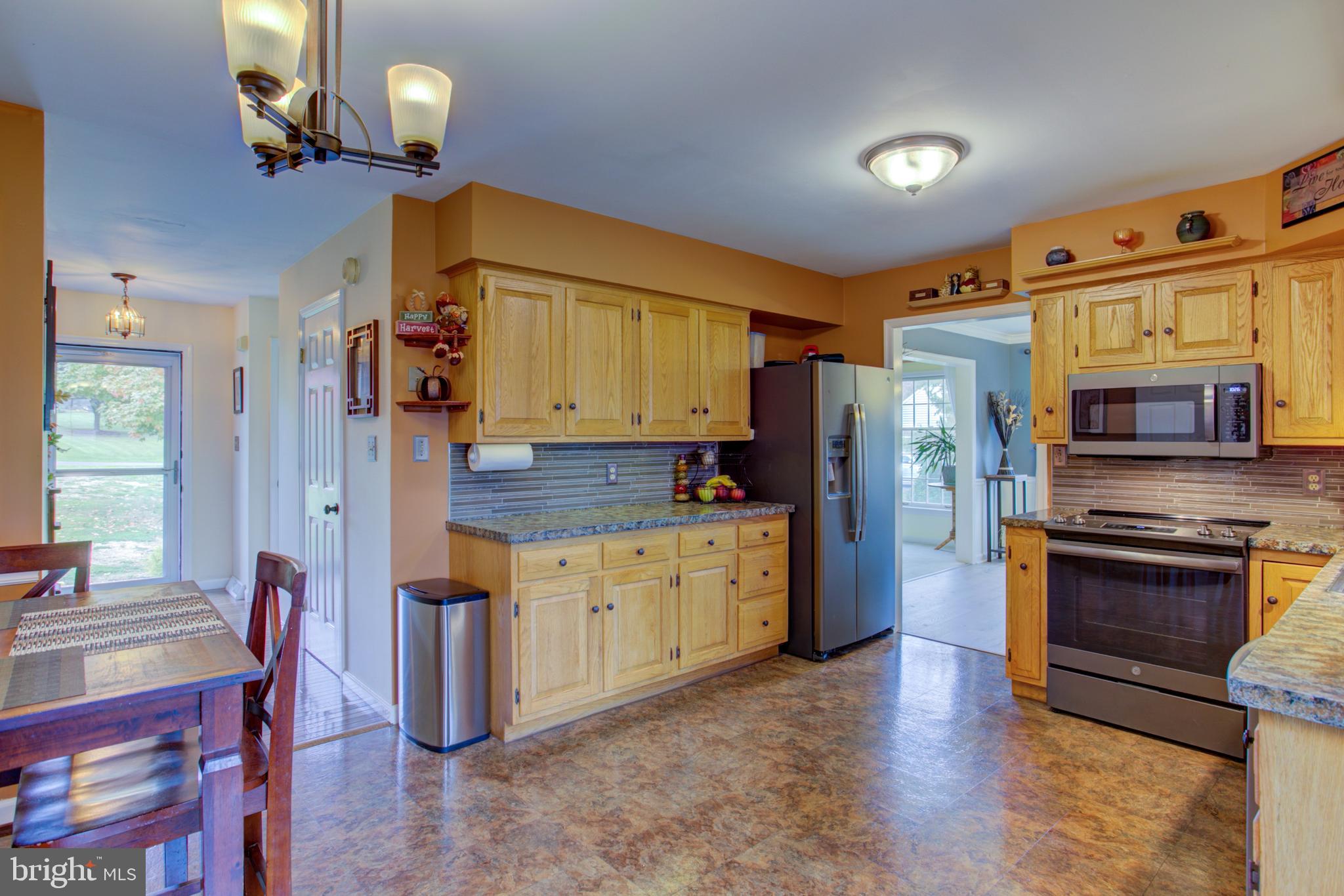 20 Strawberry Lane Lititz, PA 17543 - Photo 14 of 46 Gallery Image 14
