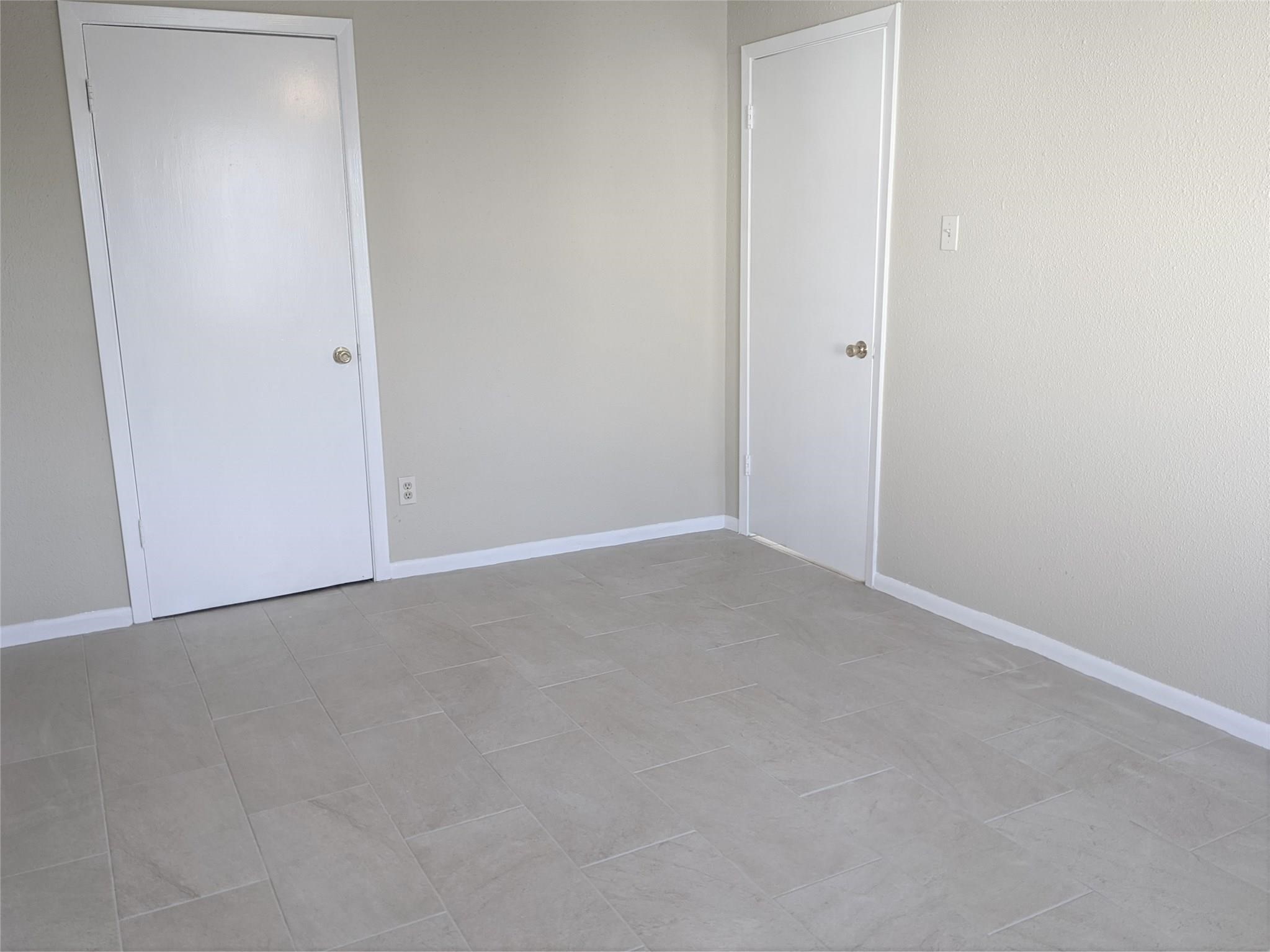 915 Alexander Street, Unit 3 Houston, TX 77008 - Photo 11 of 19