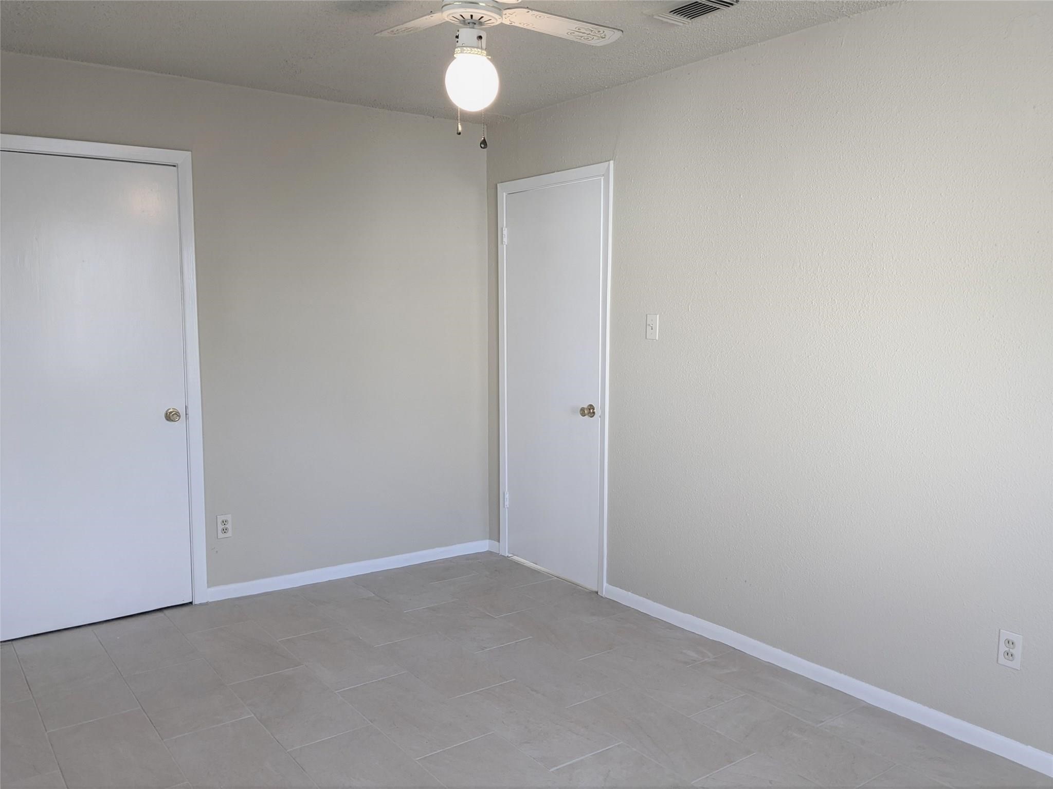 915 Alexander Street, Unit 3 Houston, TX 77008 - Photo 10 of 19