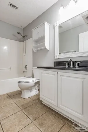 $2,250 | 1068 Joaquin Road, Pensacola, FL 32506