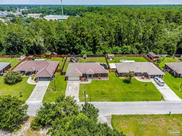 $2,250 | 1068 Joaquin Road, Pensacola, FL 32506