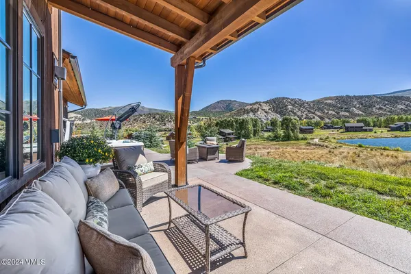 $2,850,000 | 434 Hunters View Lane, Eagle, CO 81631