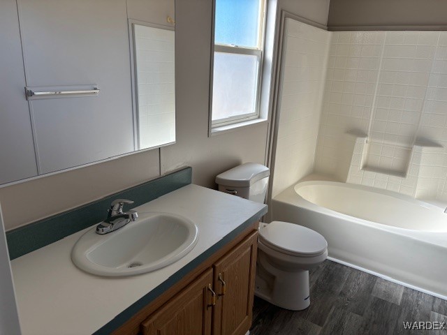 663 Colorado Road Golden Valley, AZ 86413 - Photo 27 of 63 Master Bathroom