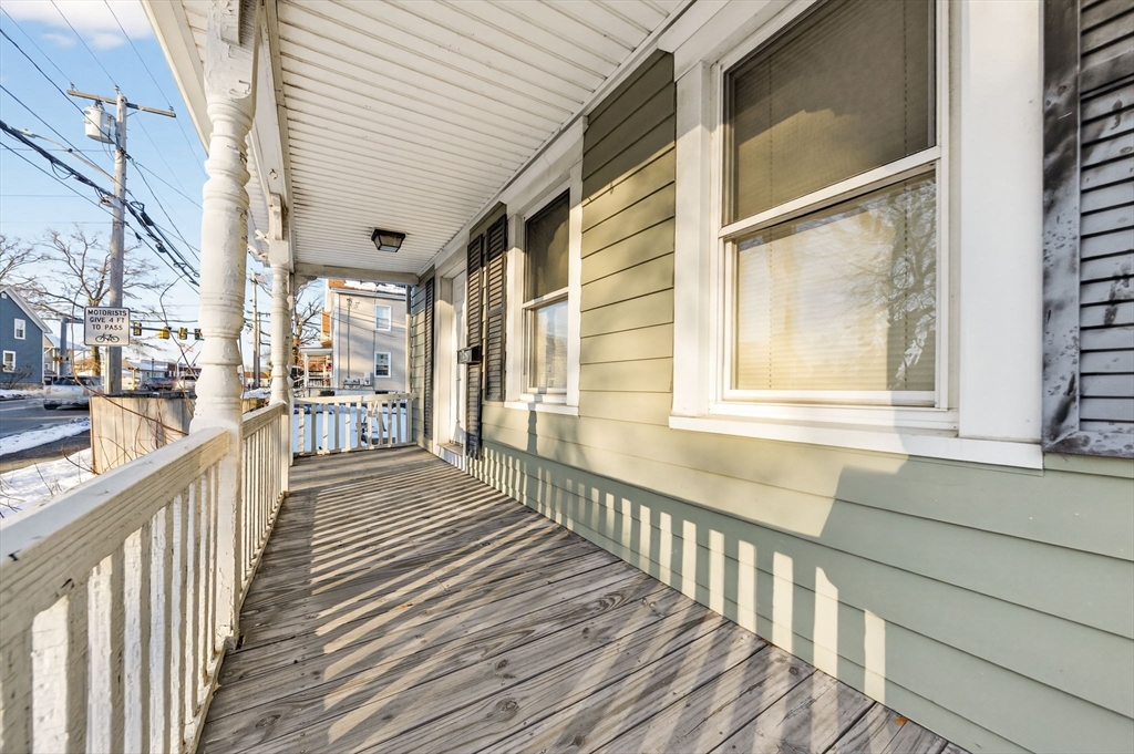 253 Adams Street Fairhaven, MA 02719 - Photo 11 of 40