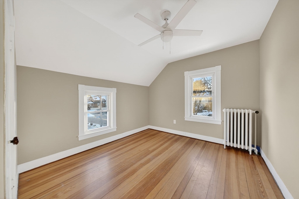 253 Adams Street Fairhaven, MA 02719 - Photo 29 of 40