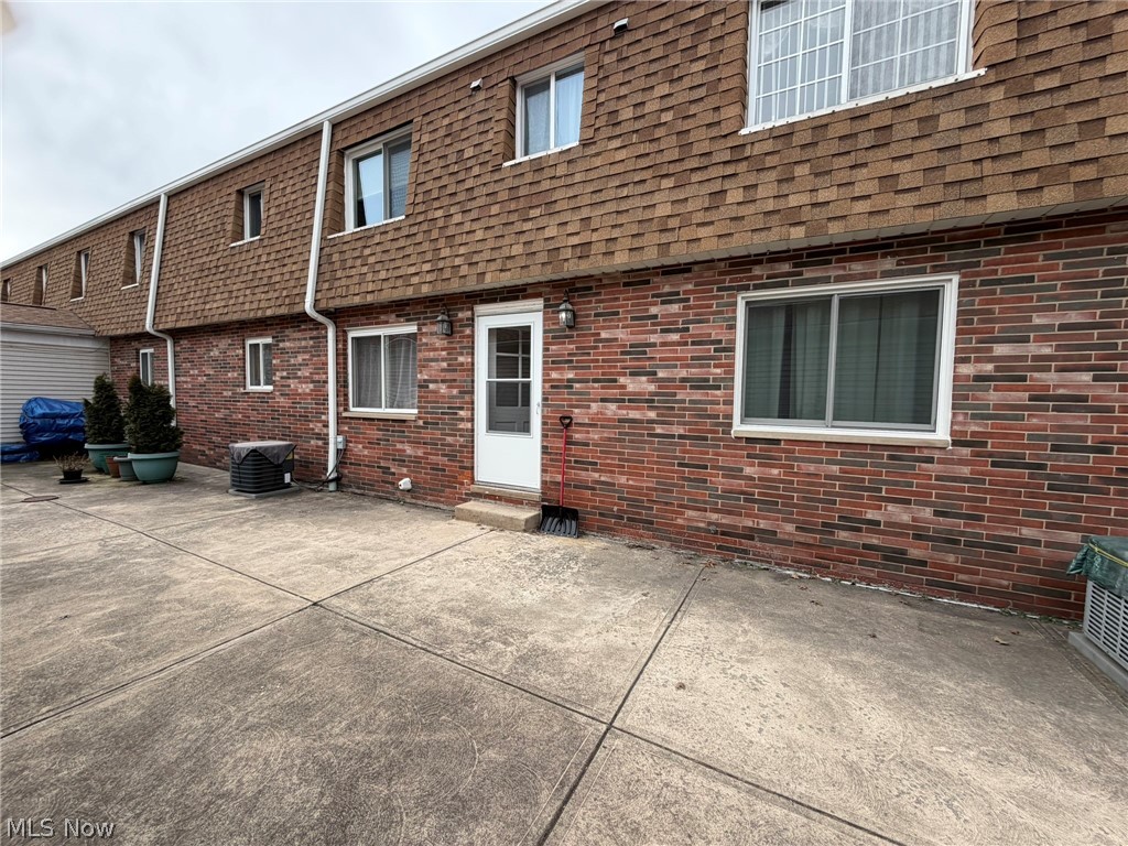 6482 State Road, Unit E16 Cleveland, OH 44134 - Photo 22 of 25
