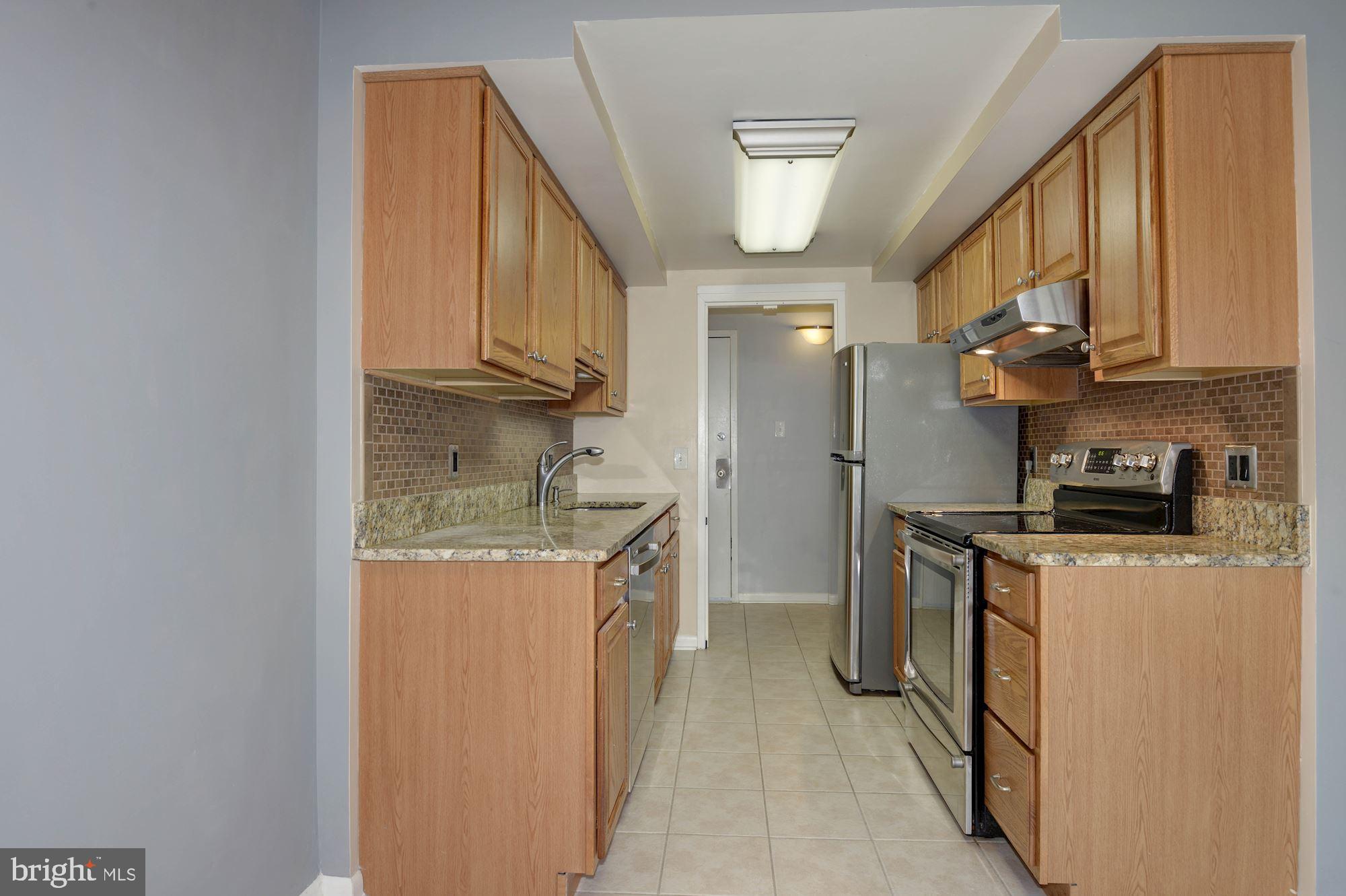 11605 Stoneview Square, Unit 21C Reston, VA 20191 - Photo 14 of 35 Gallery Image 14