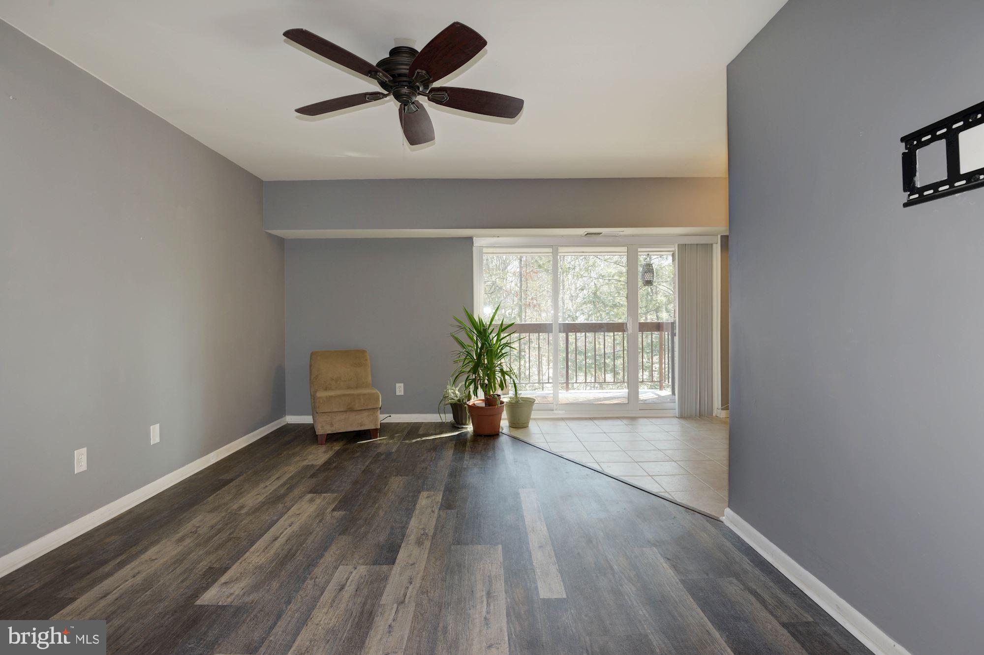 11605 Stoneview Square, Unit 21C Reston, VA 20191 - Photo 4 of 35 Gallery Image 4