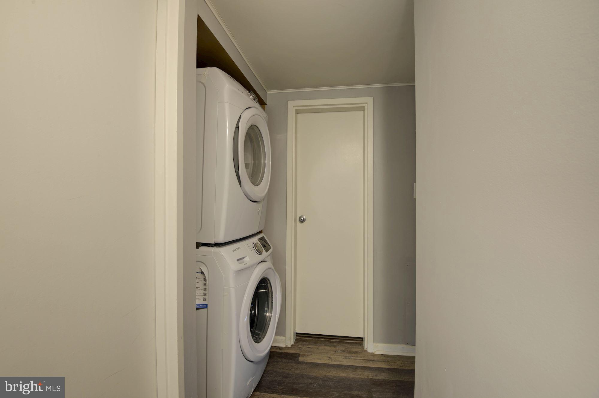11605 Stoneview Square, Unit 21C Reston, VA 20191 - Photo 33 of 35 Gallery Image 33