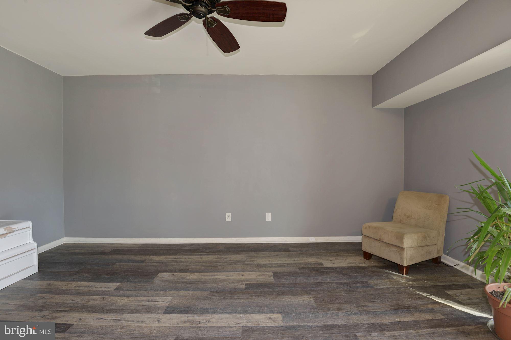 11605 Stoneview Square, Unit 21C Reston, VA 20191 - Photo 5 of 35 Gallery Image 5