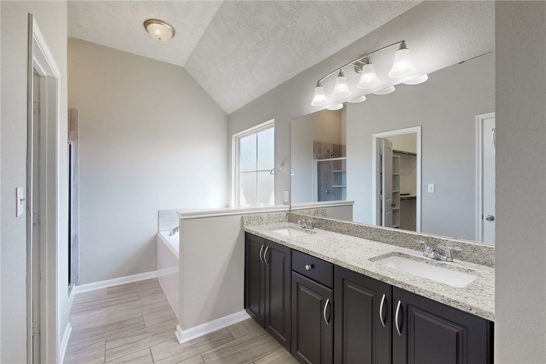 2043 Positano Loop Bryan, TX 77808 - Photo 9 of 22 Full stand up shower look in the mirror