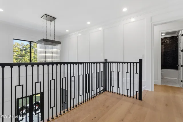 $950,000 | 699 Savannah Estates Boulevard, Biloxi, MS 39532