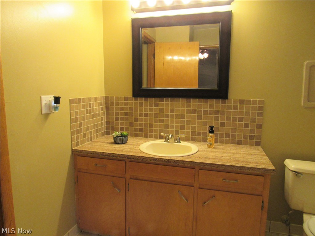 4774 Venus Road Uniontown, OH 44685 - Photo 25 of 35 Gallery Image 25
