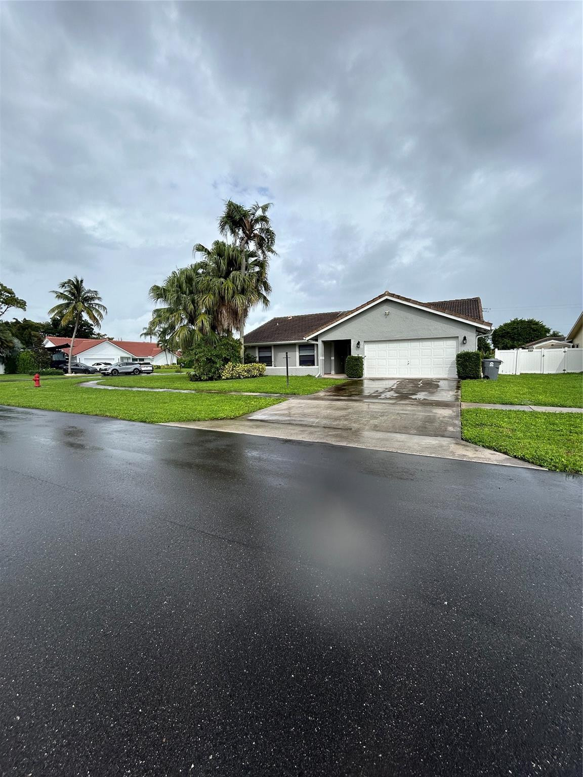 21910 Pine Trace Boca Raton, FL 33428 - Photo 6 of 32 Photo 6