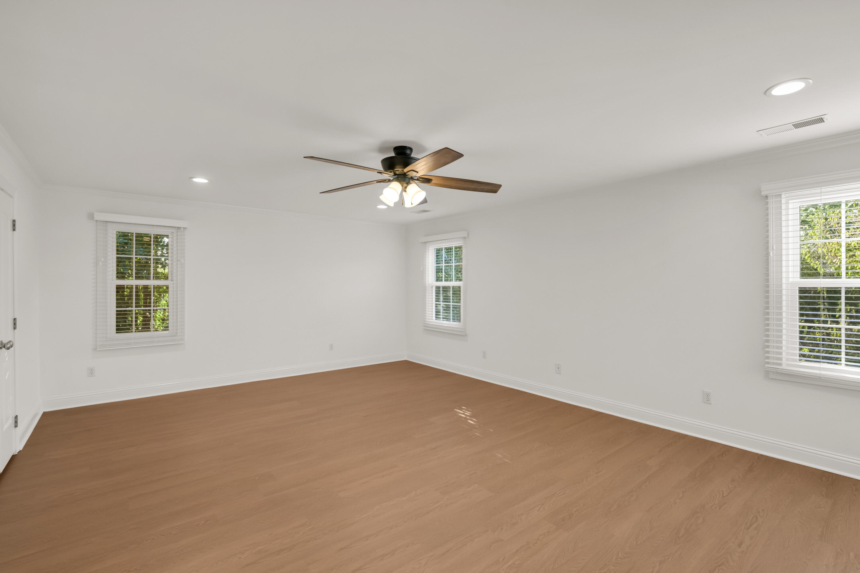 331 Ridgeway Road Lexington, KY 40502 - Photo 23 of 48 JSB_7346