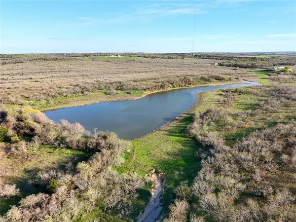 $1,558,900 | 11 Tower Drive, Moody, TX 76557
