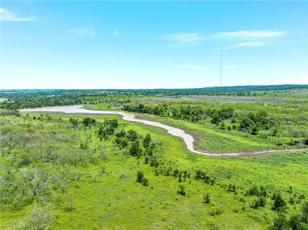 $1,558,900 | 11 Tower Drive, Moody, TX 76557