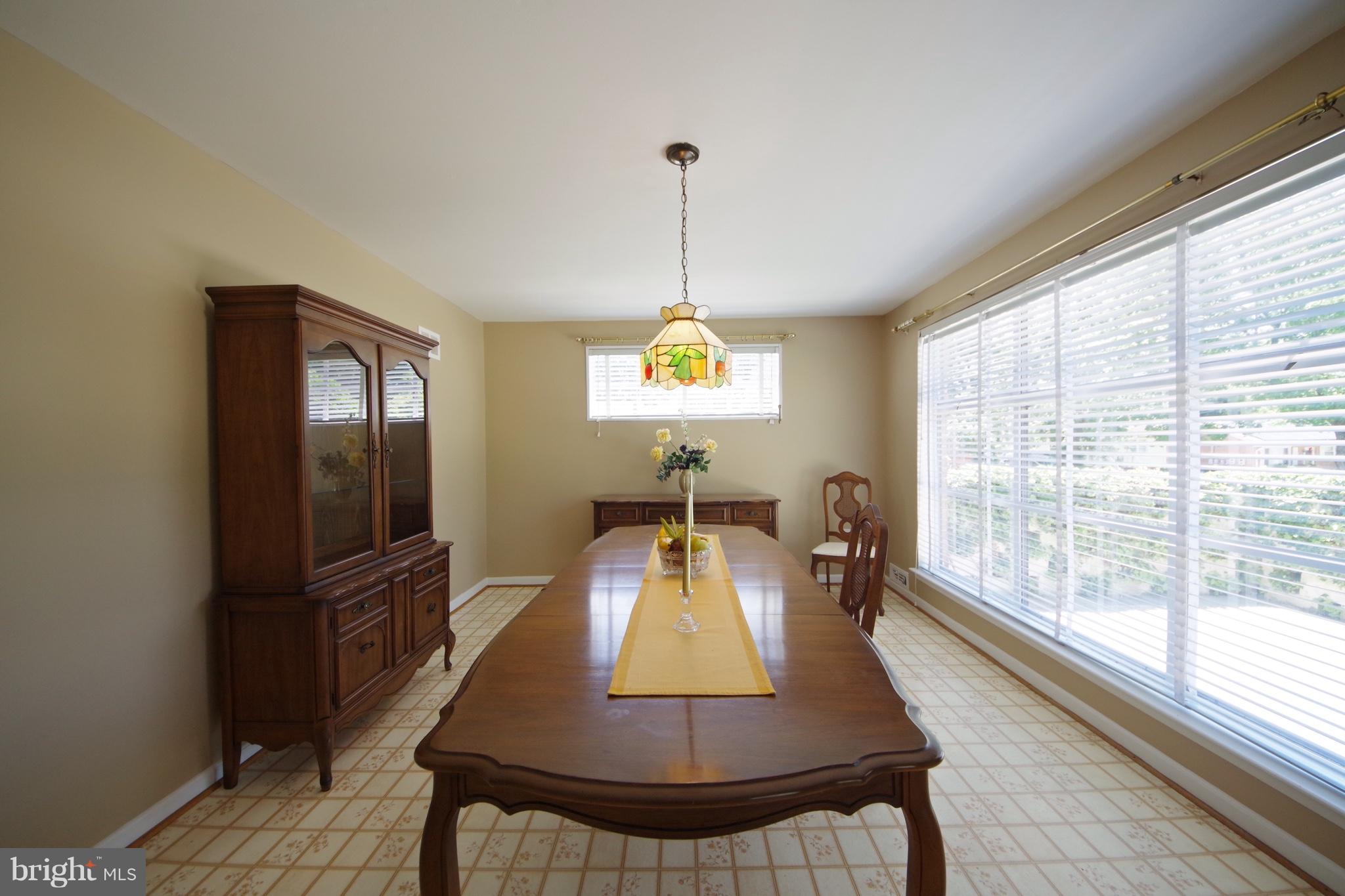 12900 Neola Road Silver Spring, MD 20906 - Photo 14 of 30 Dining Room