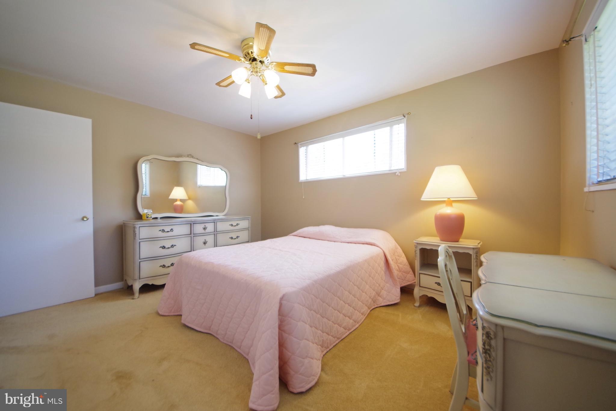 12900 Neola Road Silver Spring, MD 20906 - Photo 19 of 30 Bedroom (Master)