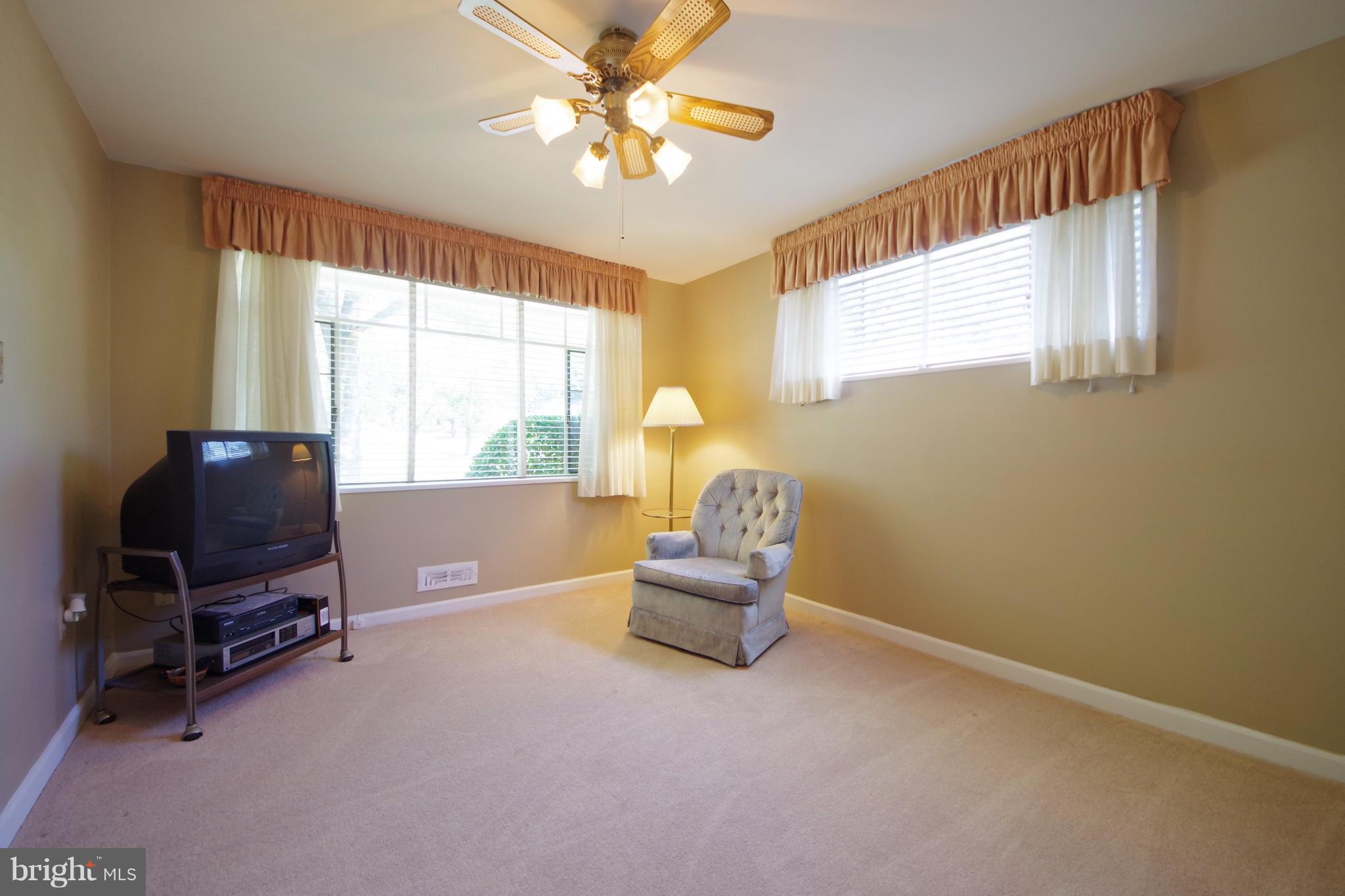 12900 Neola Road Silver Spring, MD 20906 - Photo 21 of 30 Bedroom