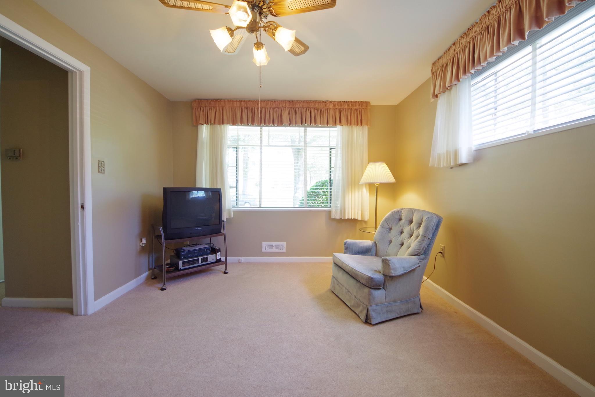 12900 Neola Road Silver Spring, MD 20906 - Photo 23 of 30 Bedroom