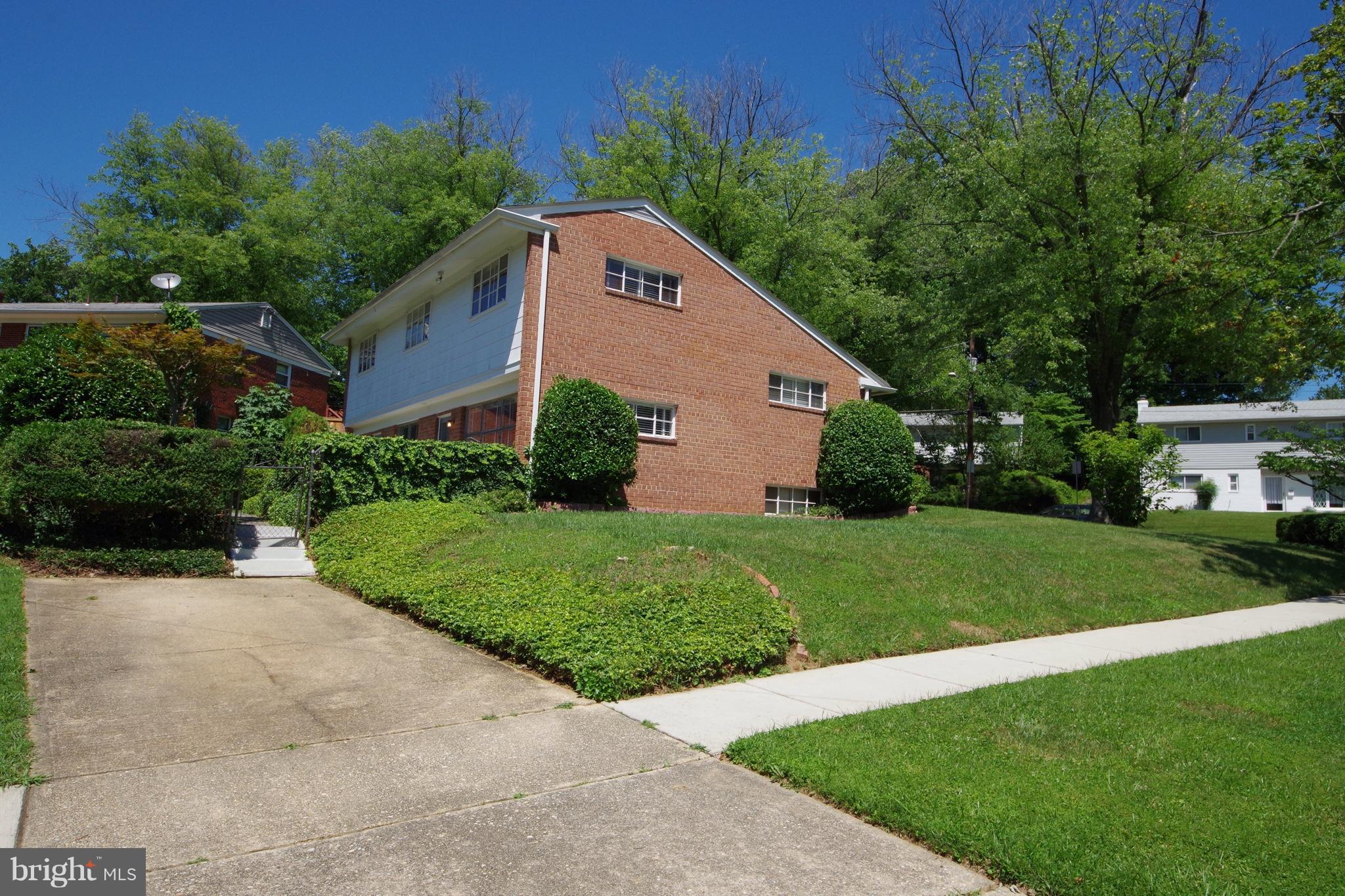 12900 Neola Road Silver Spring, MD 20906 - Photo 4 of 30 Exterior (Rear)