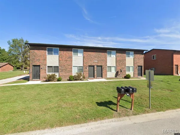 $1,150 | 308 Biggs Drive, Unit C, Belleville, IL 62221