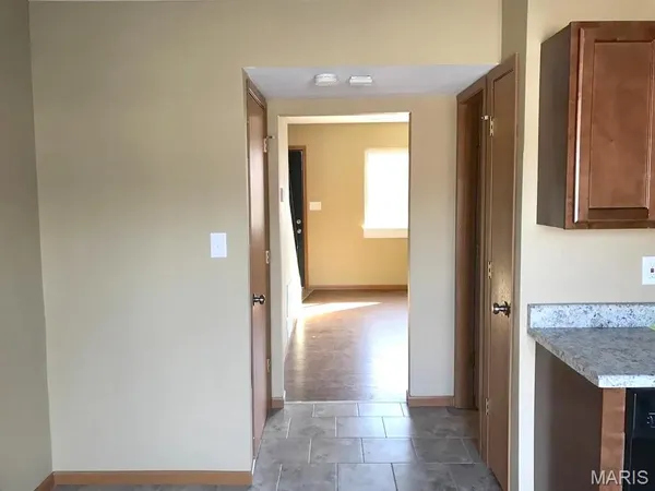 $1,150 | 308 Biggs Drive, Unit C, Belleville, IL 62221