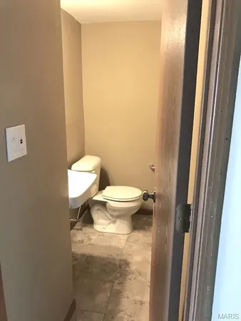 $1,150 | 308 Biggs Drive, Unit C, Belleville, IL 62221