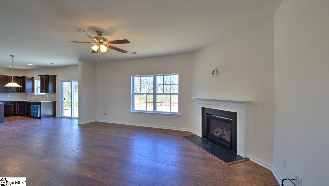 240 Addlestone Circle Fountain Inn, SC 29644 - Photo 14 of 35 Gallery Image 14