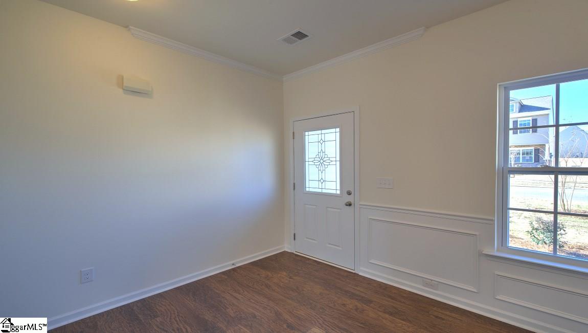 240 Addlestone Circle Fountain Inn, SC 29644 - Photo 4 of 35 Gallery Image 4