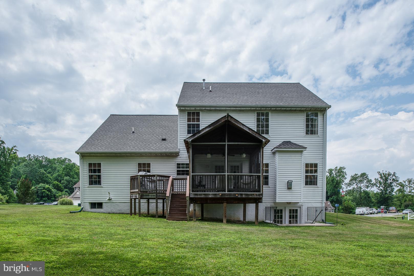 6761 North Stuart Road King George, VA 22485 - Photo 30 of 30 Exterior (Rear)