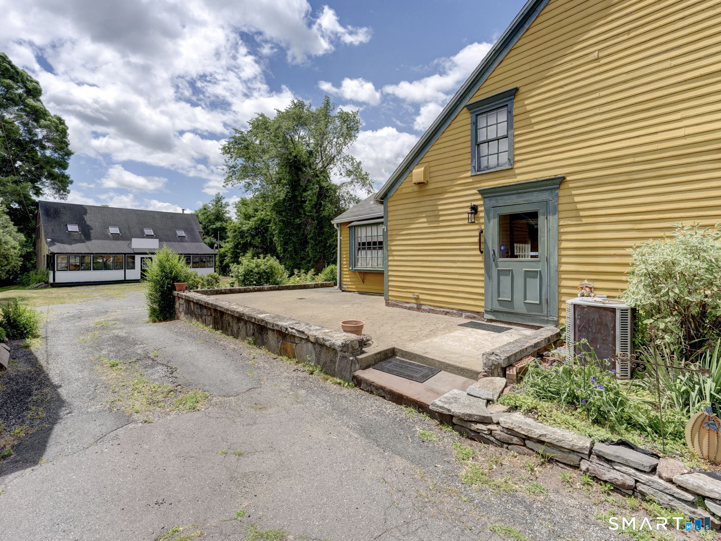 596 Main Street Somers, CT 06071 - Photo 5 of 38