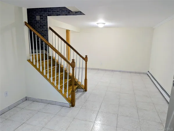 $1,750 | 38 3rd Street, Ronkonkoma, NY 11779